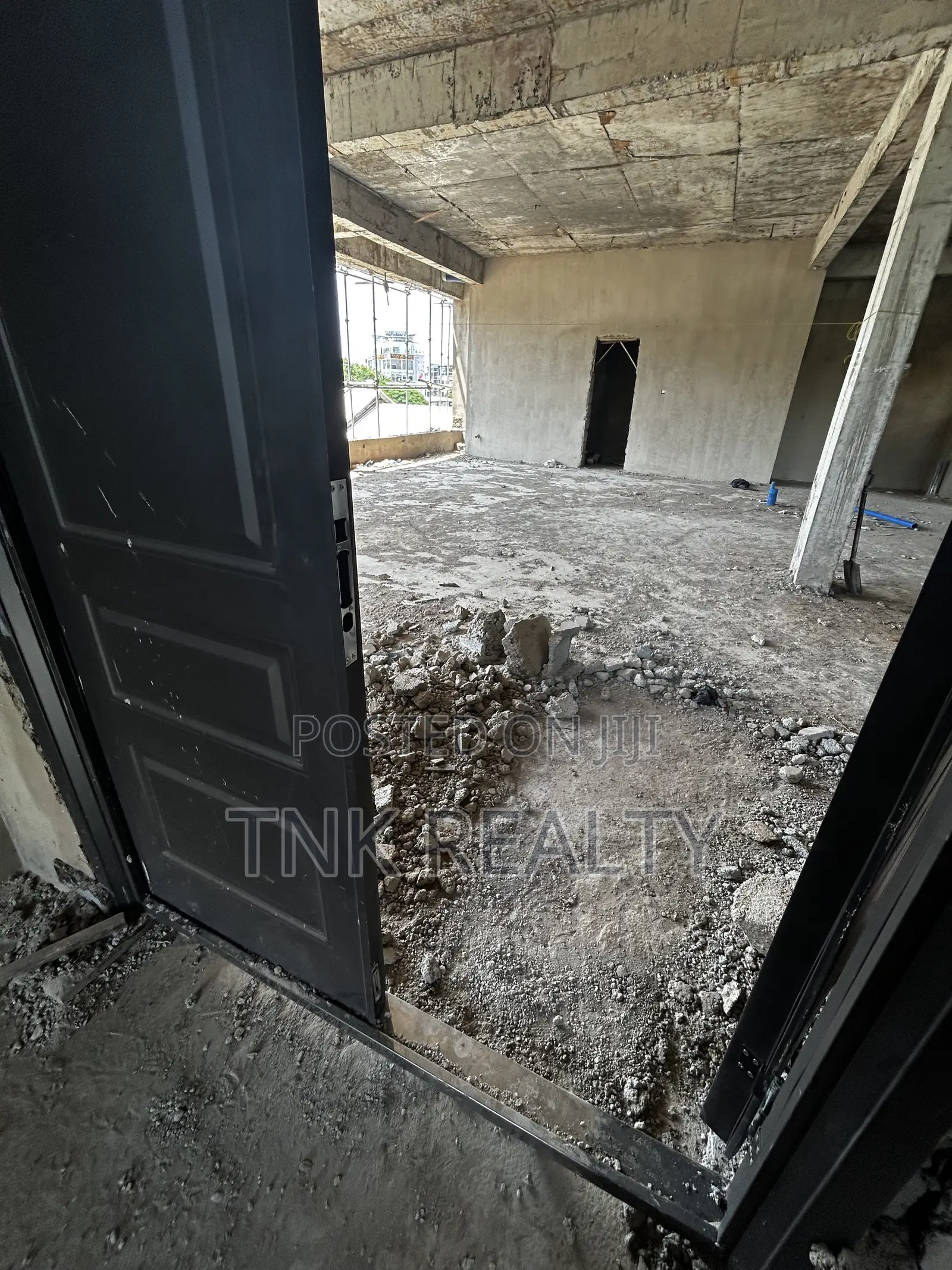 Large Office Space for Rent in Wuse 2 in Wuse 2