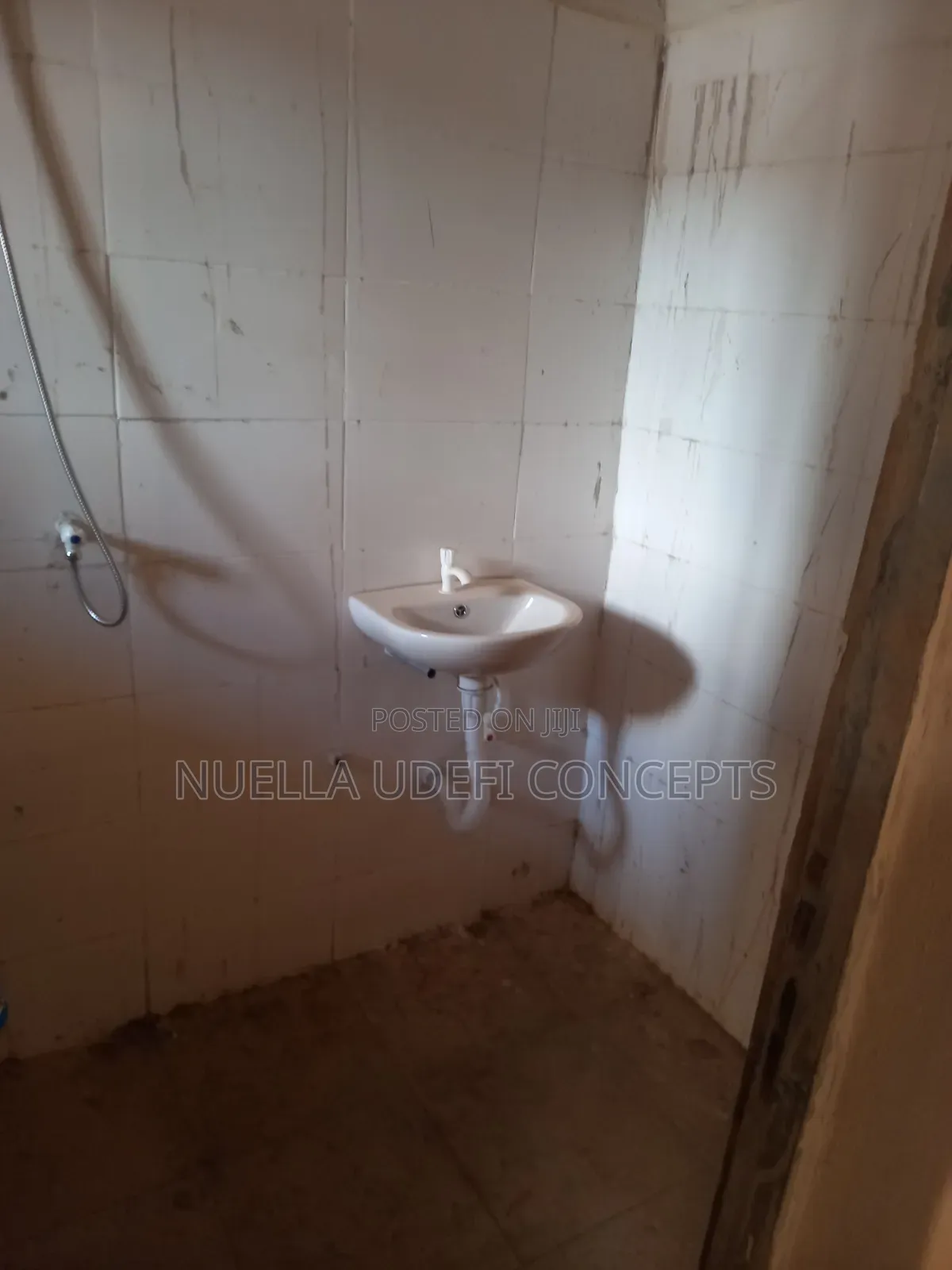 2bdrm Block of Flats in Lpe Estate, Karu for sale in Karu