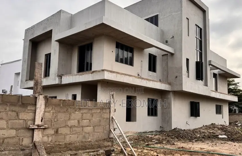 6bdrm Duplex in Pinnock Beach Estate, Lekki for sale in Lekki