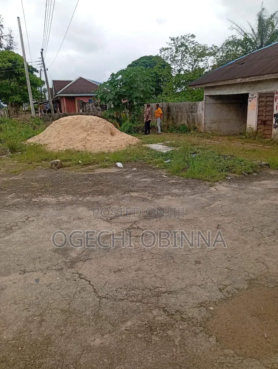 Distress Sale of 1 Half Plots WTH Building on D Major Igboh Etche Rd in Port-Harcourt