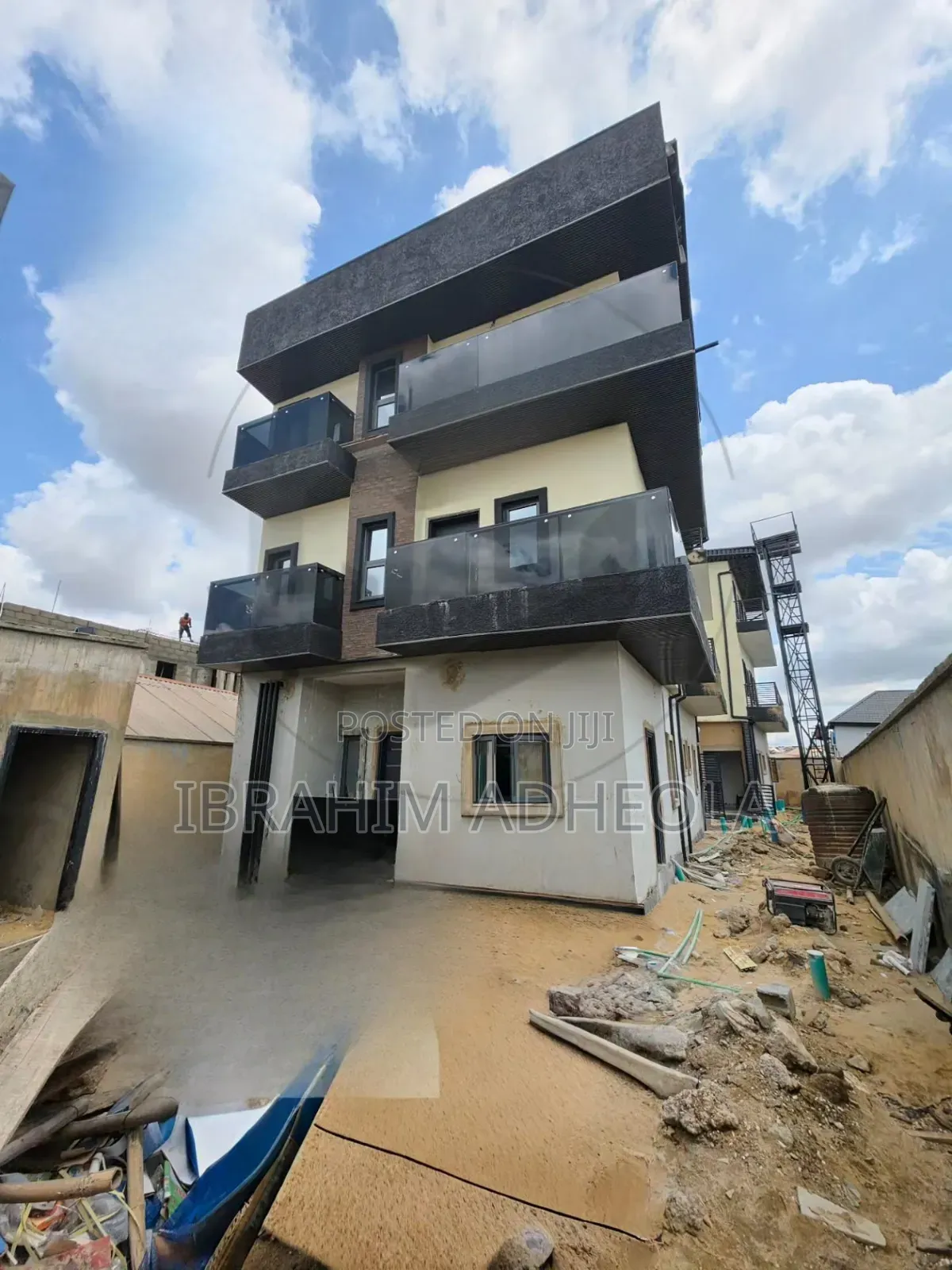 3bdrm Apartment in Gbagada for sale in Ifako-Gbagada