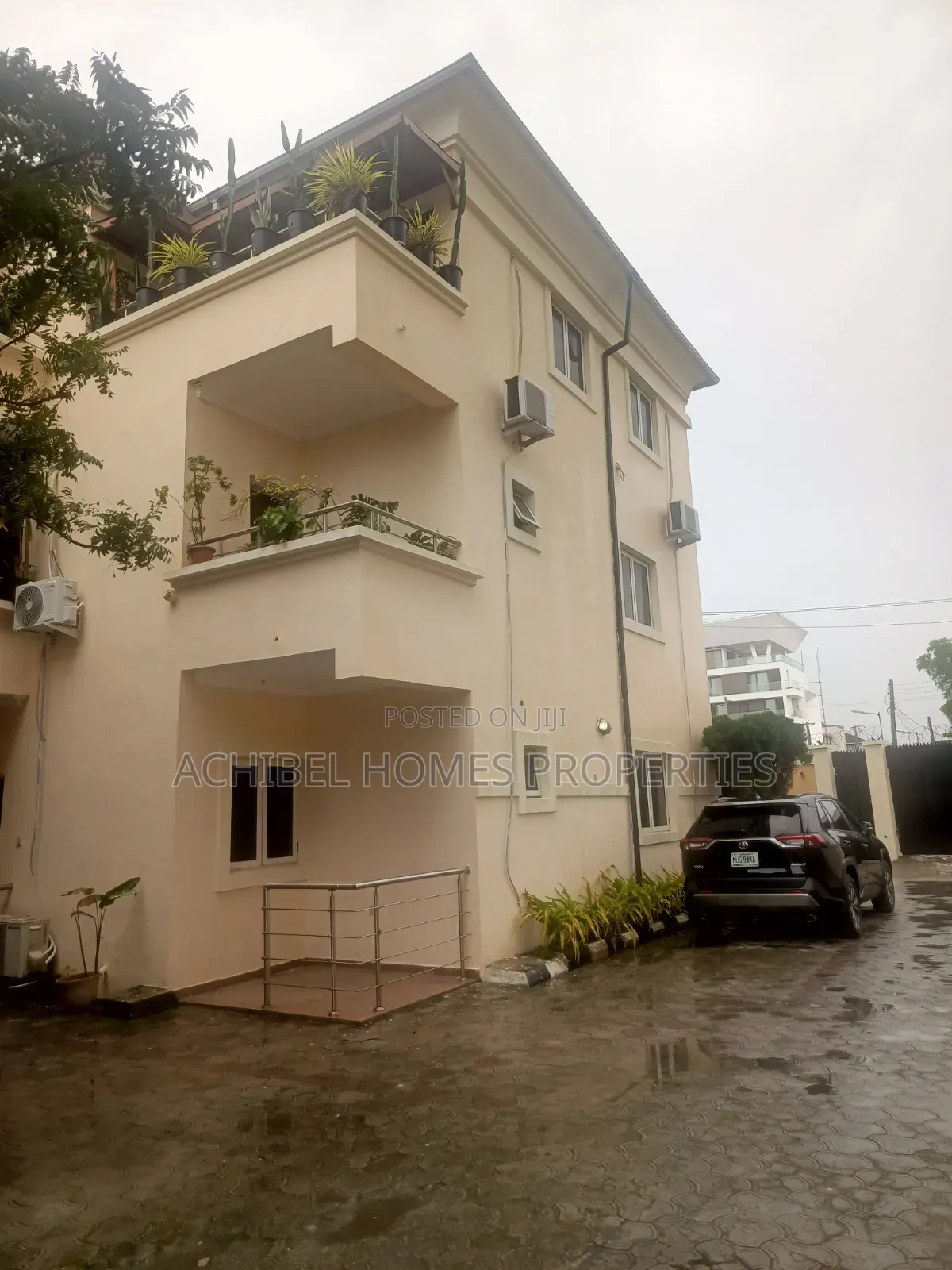 3bdrm Apartment in Ikate, Lekki Phase 1 for rent in Lekki Phase 1