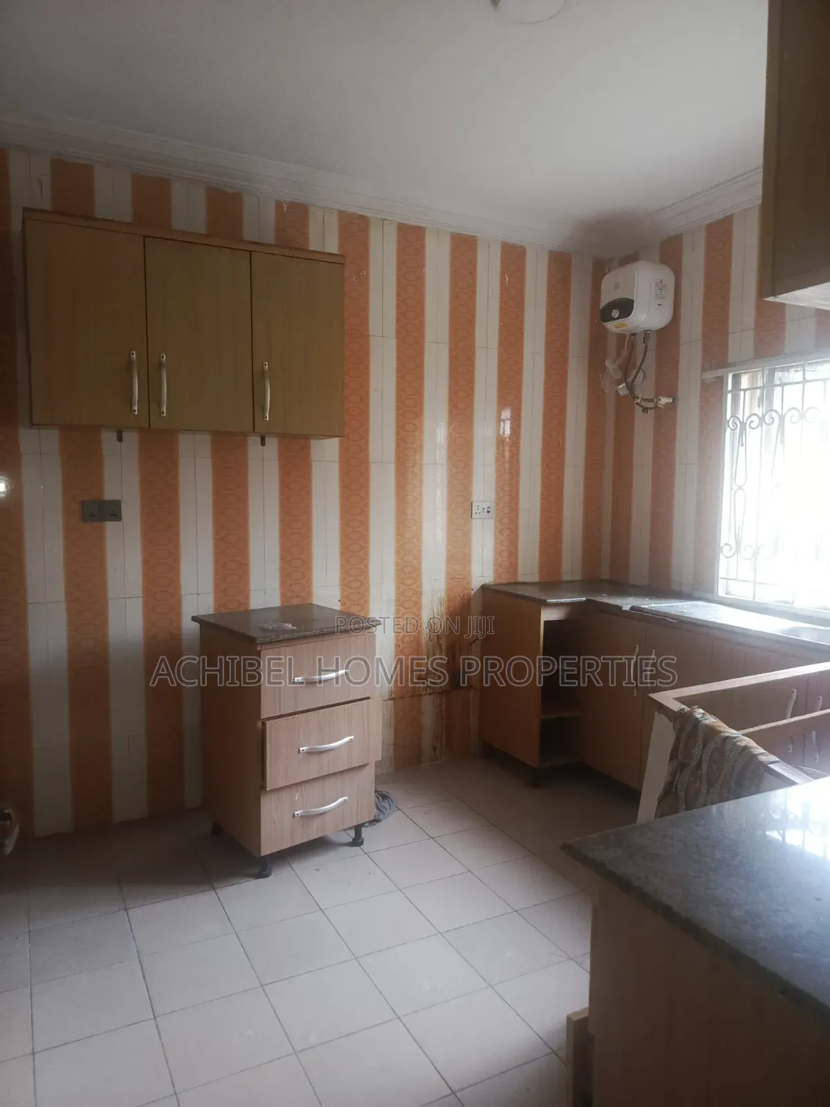 3bdrm Apartment in Ikate, Lekki Phase 1 for rent in Lekki Phase 1