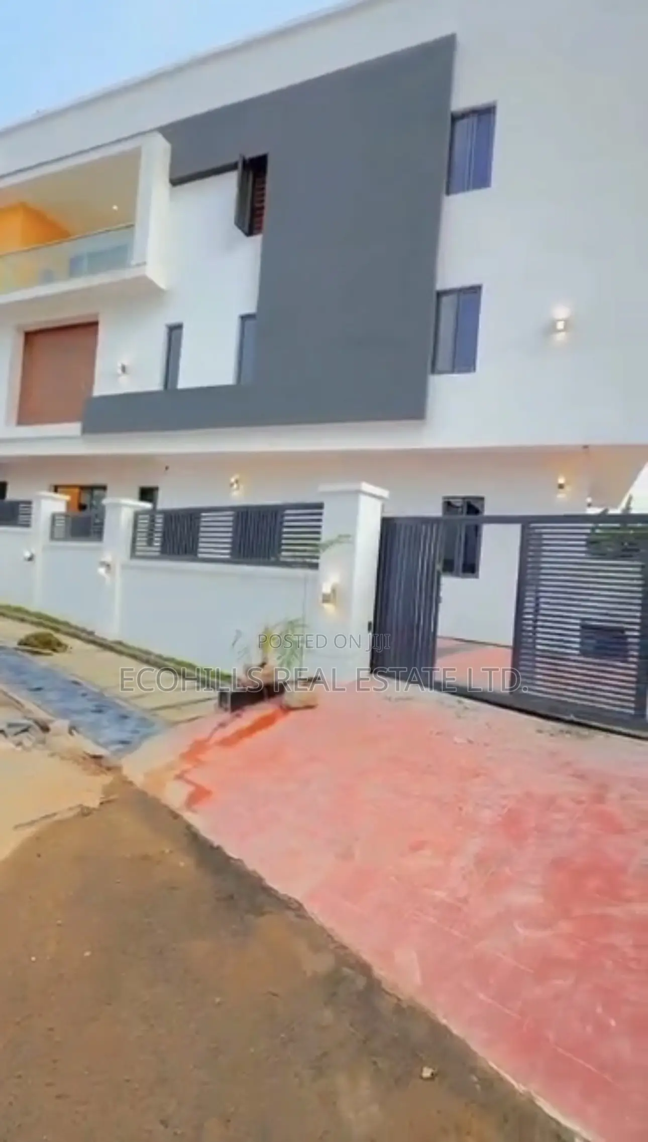 5bdrm Duplex in Mini Estate, Guzape District for sale in Guzape District