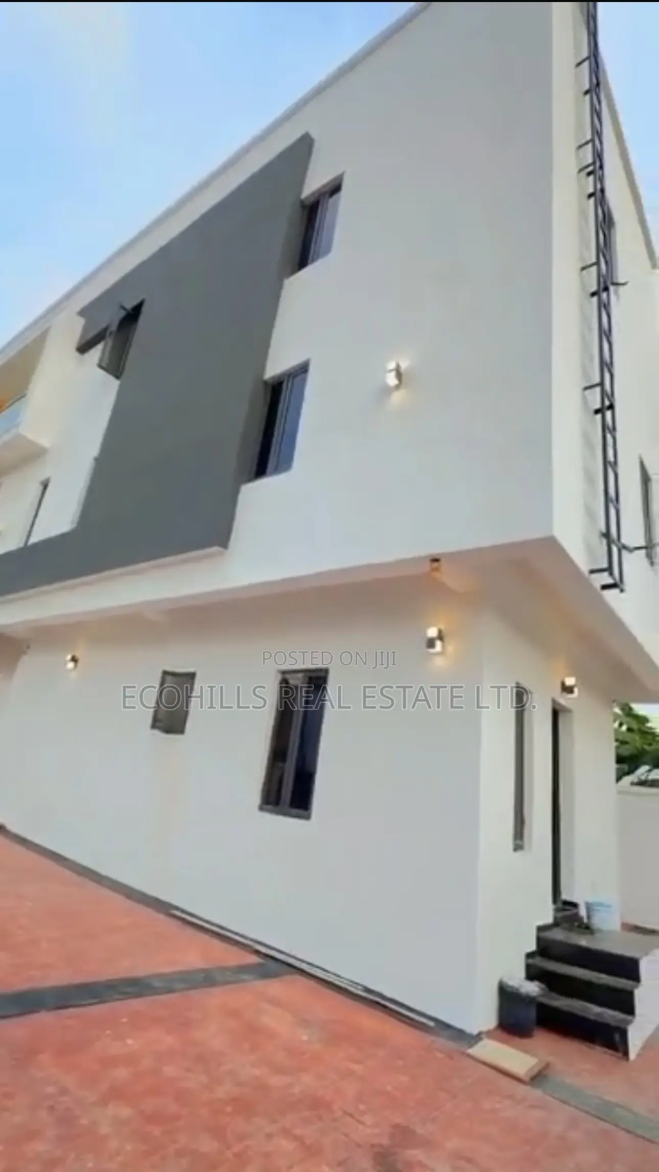 5bdrm Duplex in Mini Estate, Guzape District for sale in Guzape District