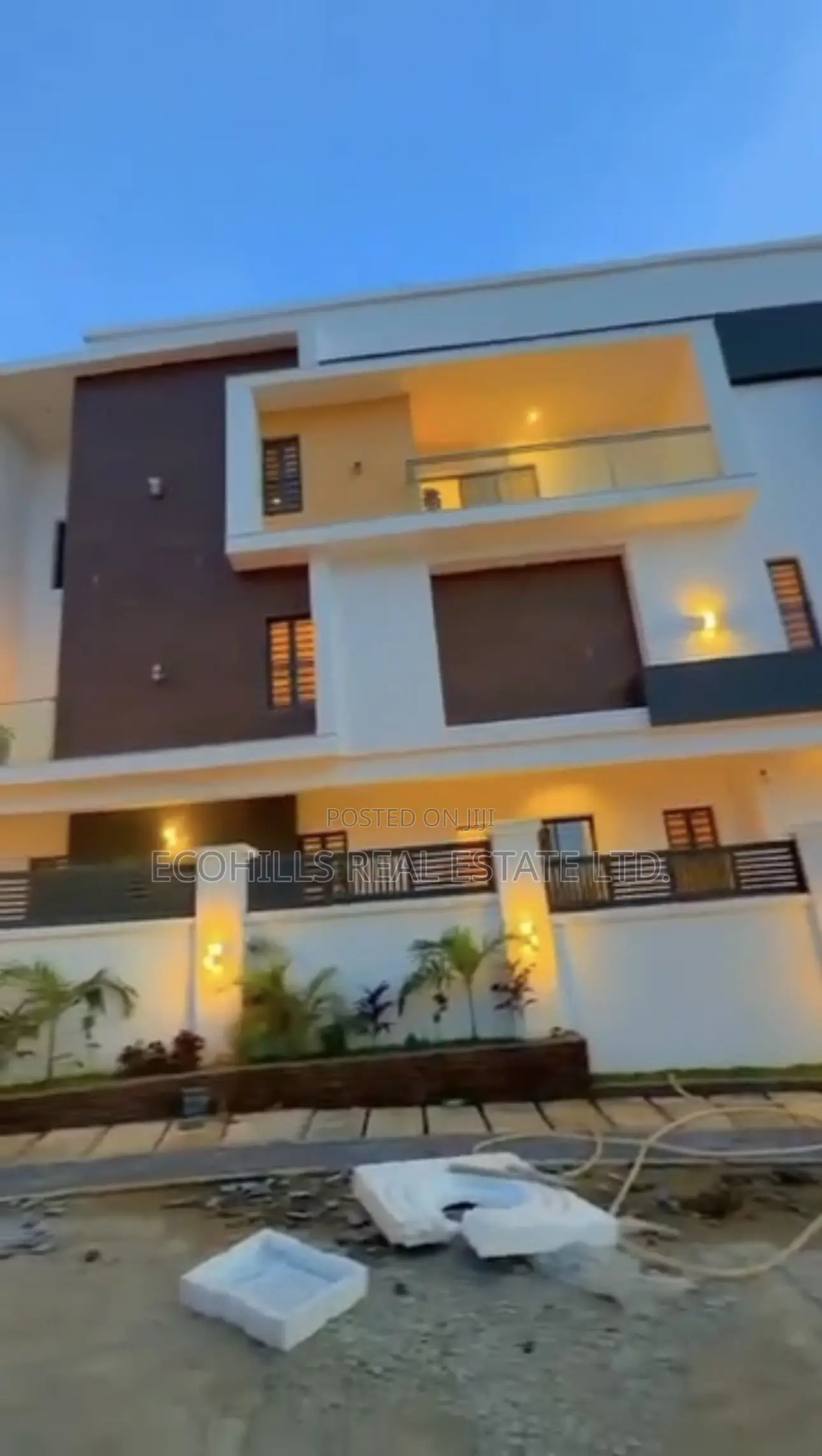 5bdrm Duplex in Mini Estate, Guzape District for sale in Guzape District