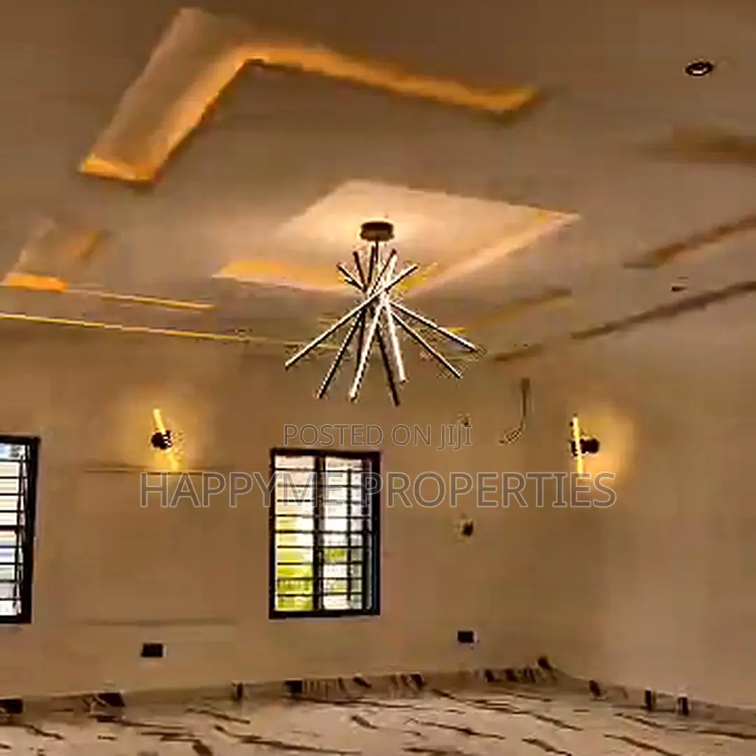 Furnished 4bdrm Duplex in FHA for sale in FHA