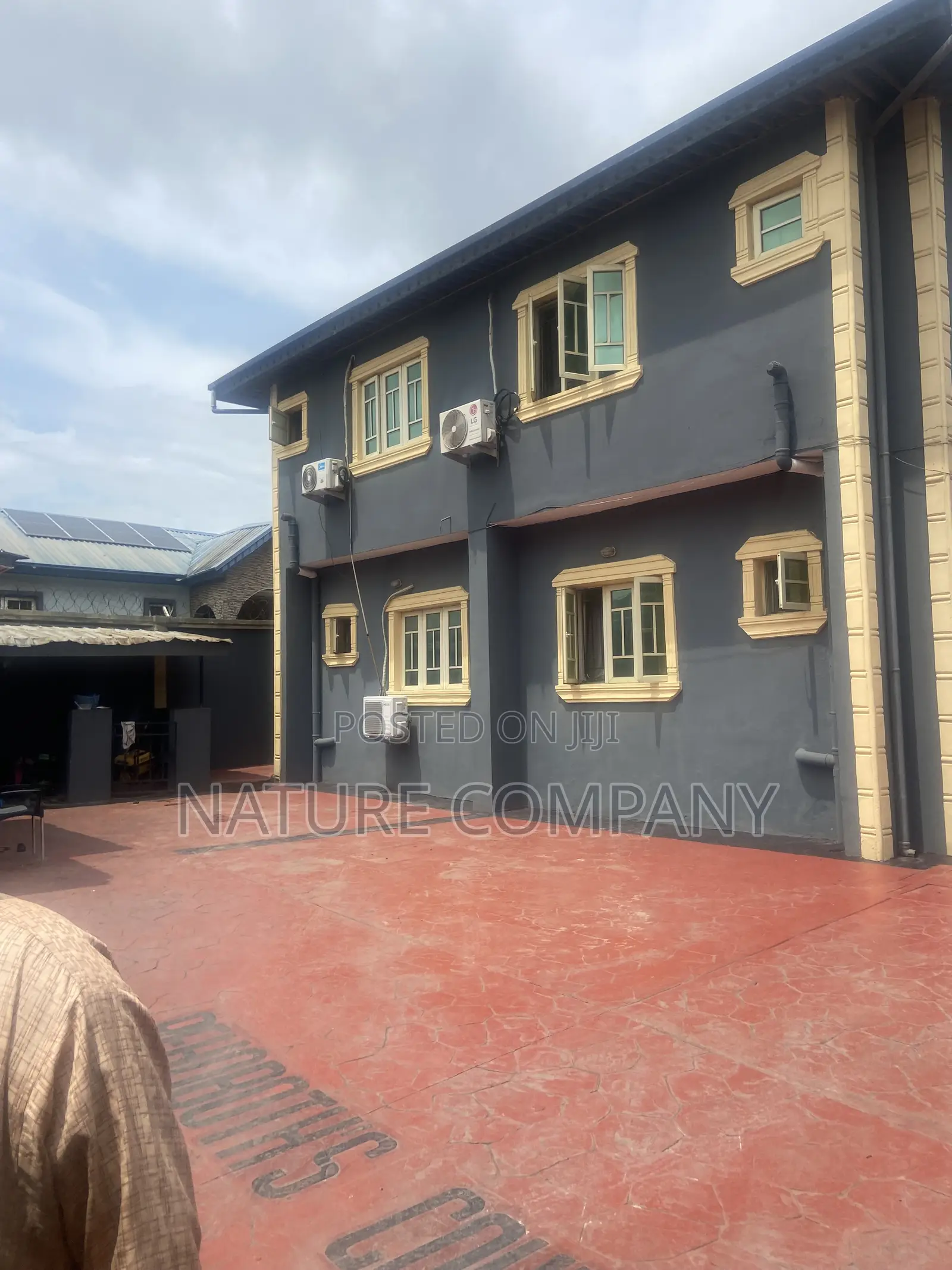 1bdrm Block of Flats in Akiode Close, Omole Phase 1 for sale in Omole Phase 1