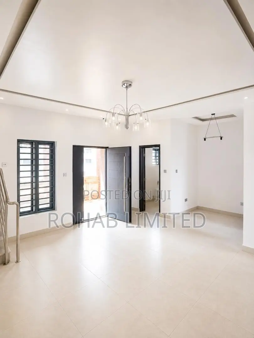 Furnished 3bdrm Duplex in Landgate Homes, Sangotedo for sale in Sangotedo