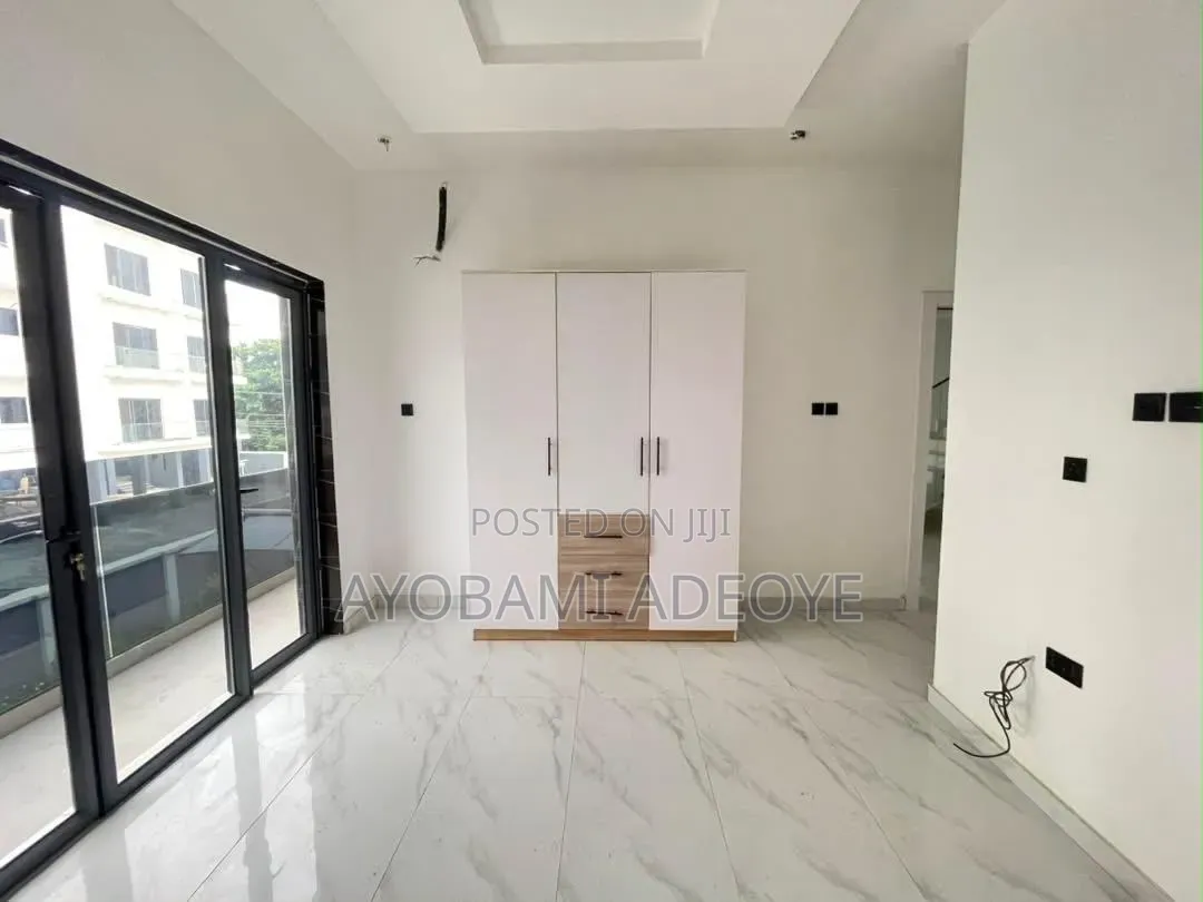 5bdrm Duplex in Ikeja GRA for sale in Ikeja GRA
