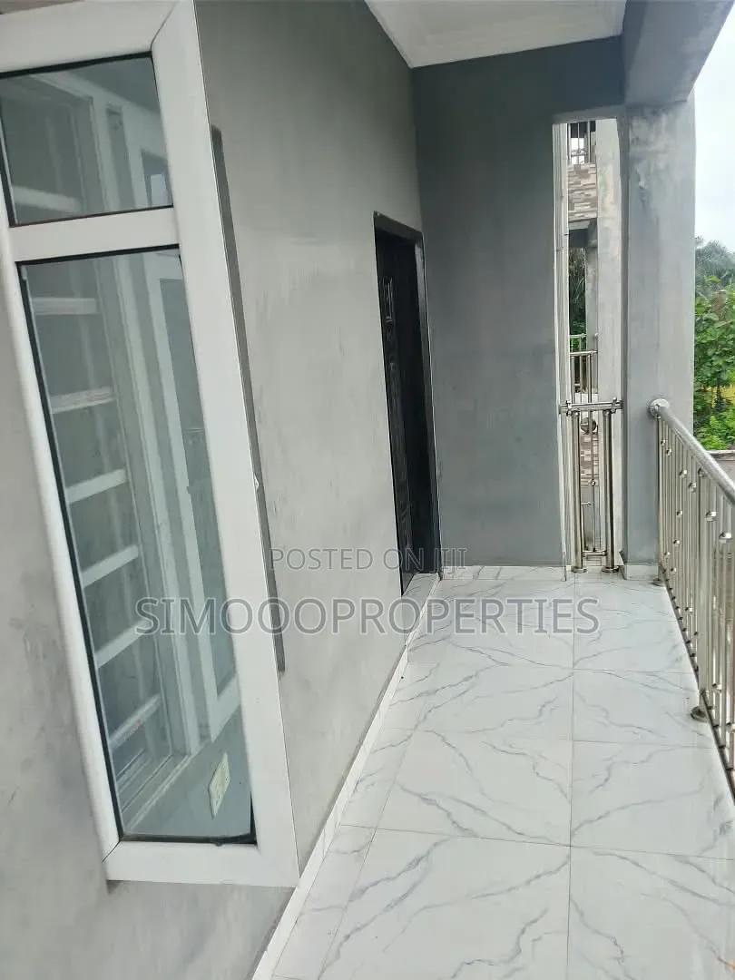 2bdrm Block of Flats in Gbetu, Awoyaya for rent in Awoyaya