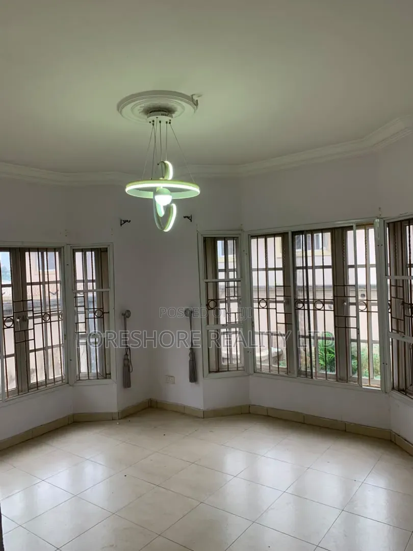 3bdrm Apartment in Omole Phase 2 for rent in Omole Phase 2