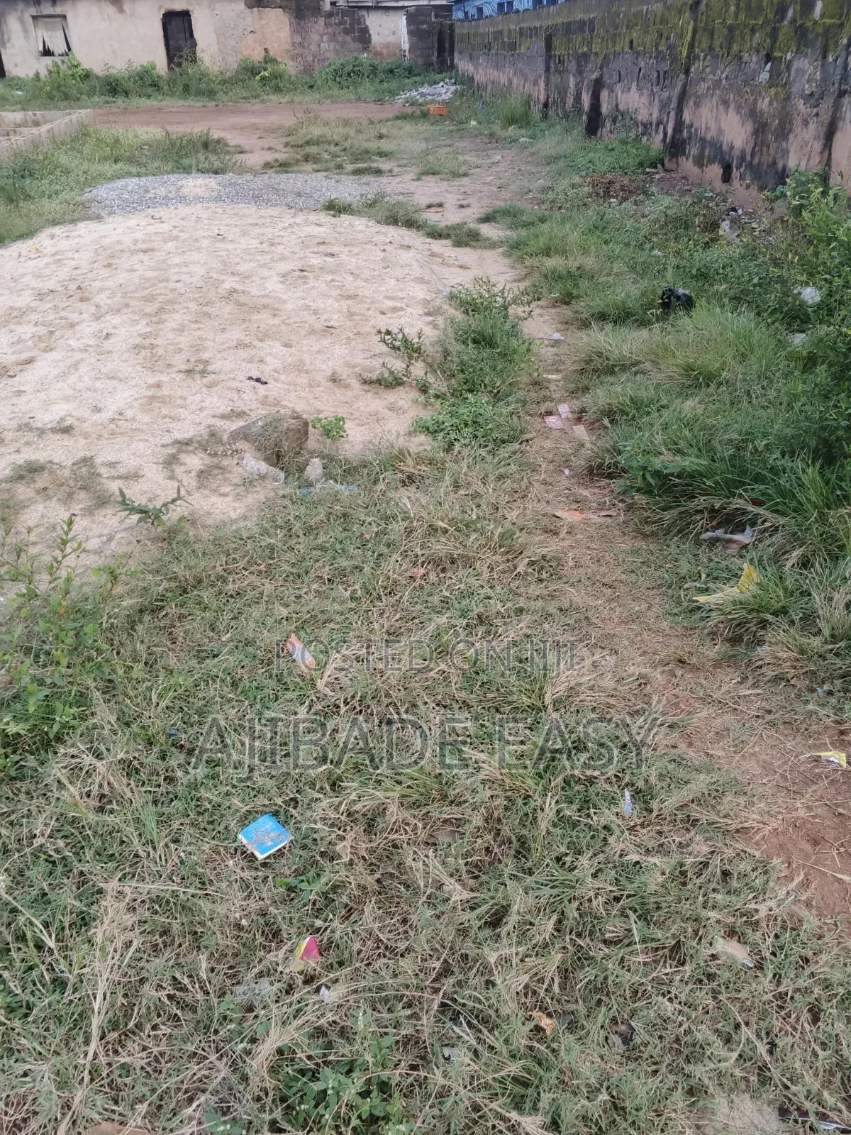 Piece of Lan( 30 by 70)for Sale in Ishefun Area of Ayobo in Ayobo
