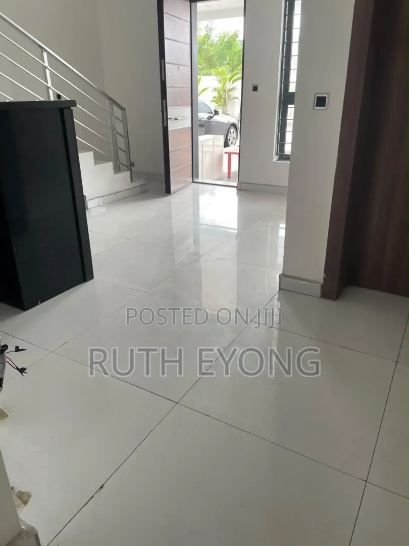 3bdrm Townhouse / Terrace in Lekki Lagos Nigeria for rent in Lekki Phase 1