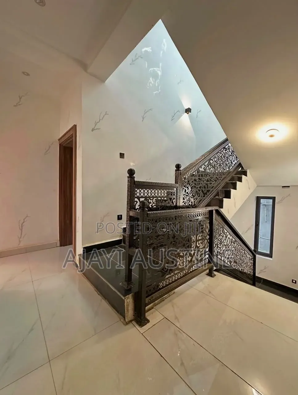 6bdrm Duplex in Katampe Extension, for sale in Katampe Extension