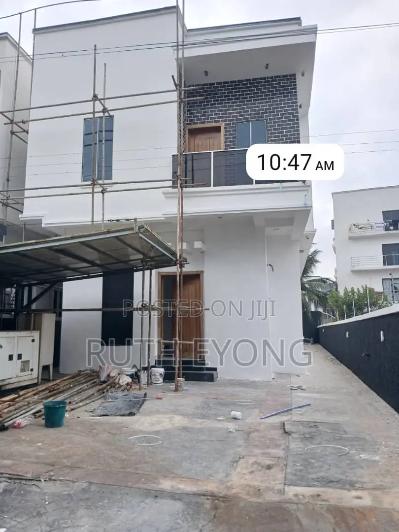 5bdrm House in Ologolo Lekki for rent in Ologolo
