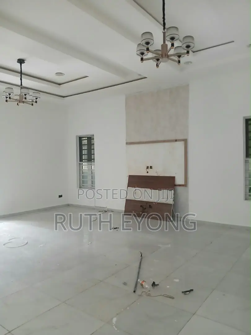 5bdrm House in Ologolo Lekki for rent in Ologolo