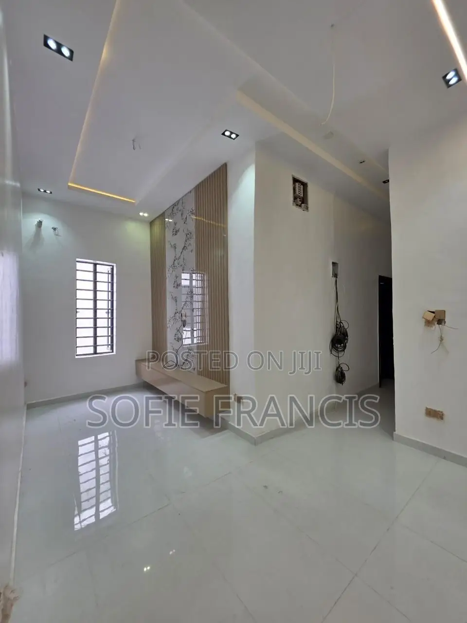 5bdrm Duplex in Sangotedo for sale in Sangotedo