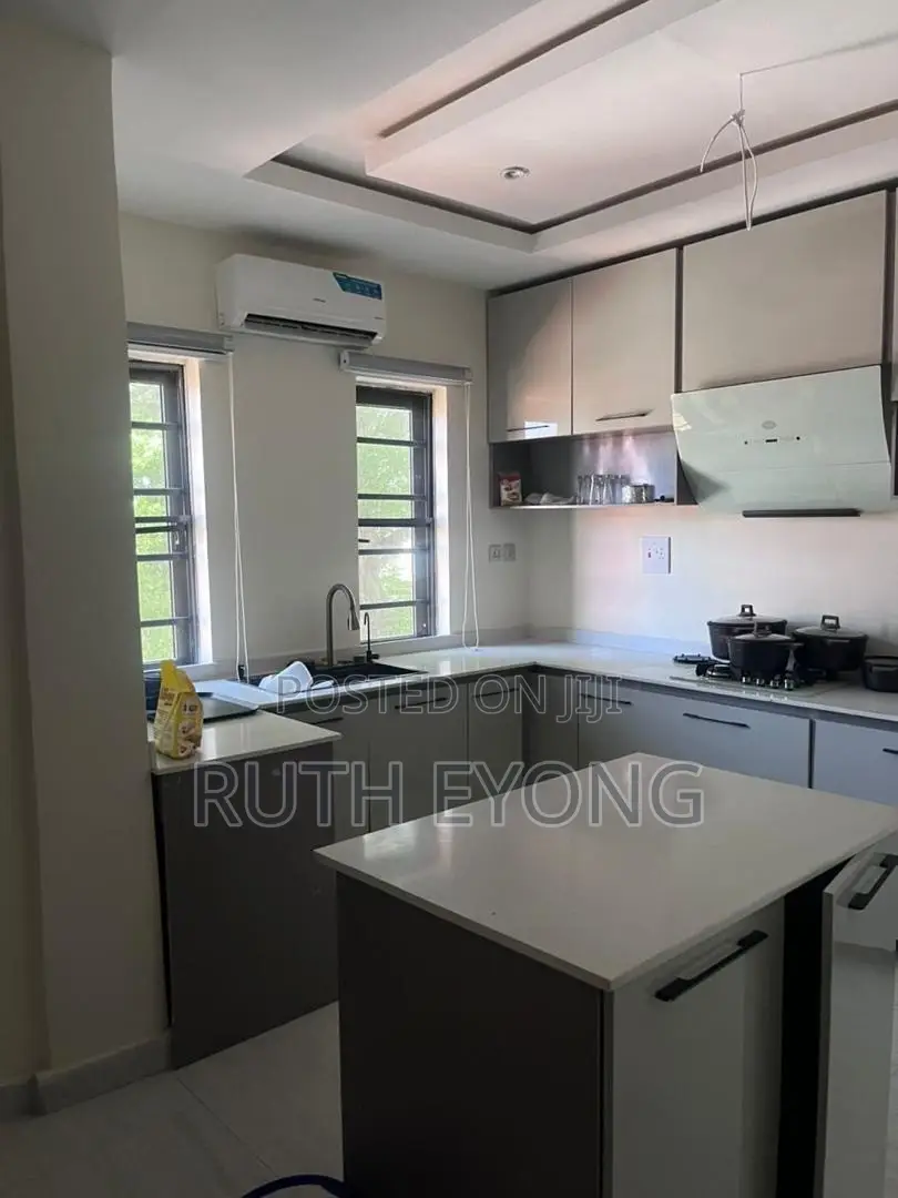Furnished 3bdrm Apartment in Lekki Proper for sale in Lekki Phase 1