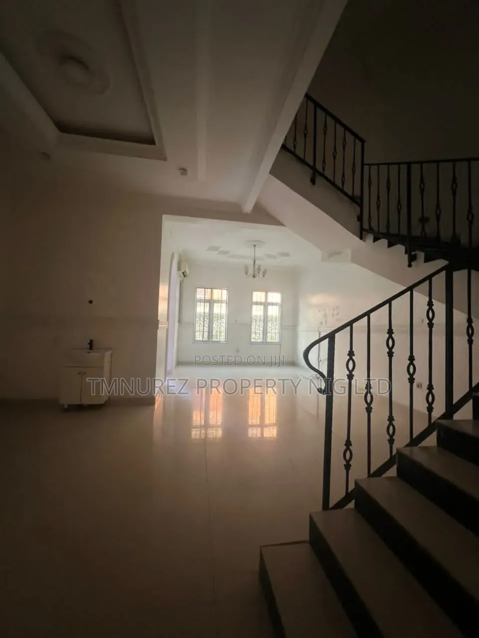 5bdrm Duplex in Banana Island for rent in Banana Island