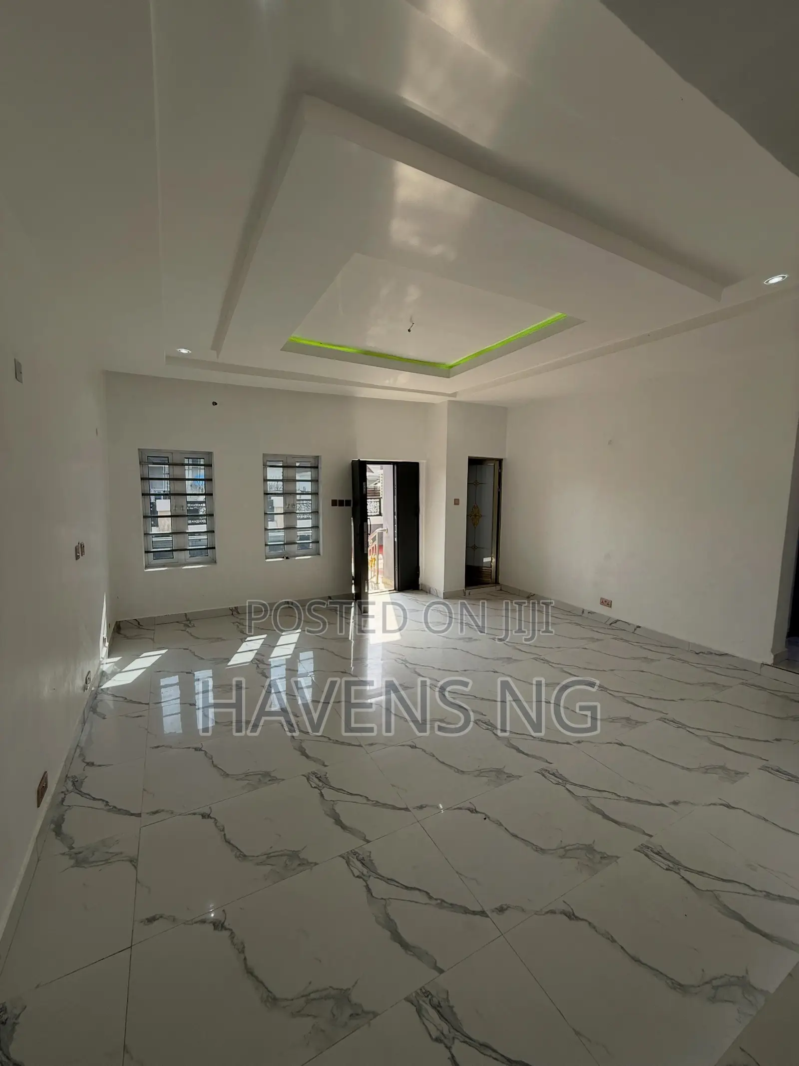 3bdrm Bungalow in Karshi for sale in Karshi