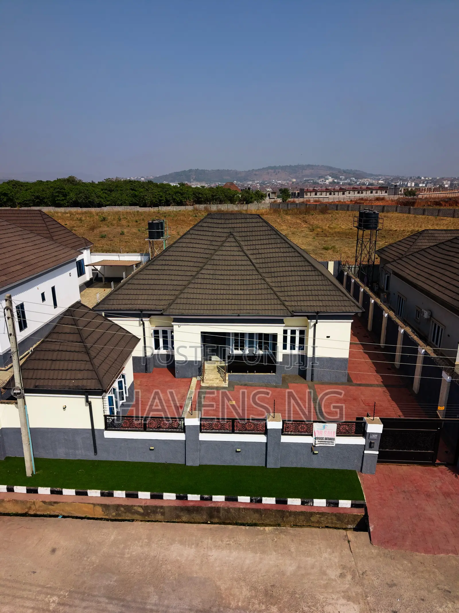 3bdrm Bungalow in Karshi for sale in Karshi