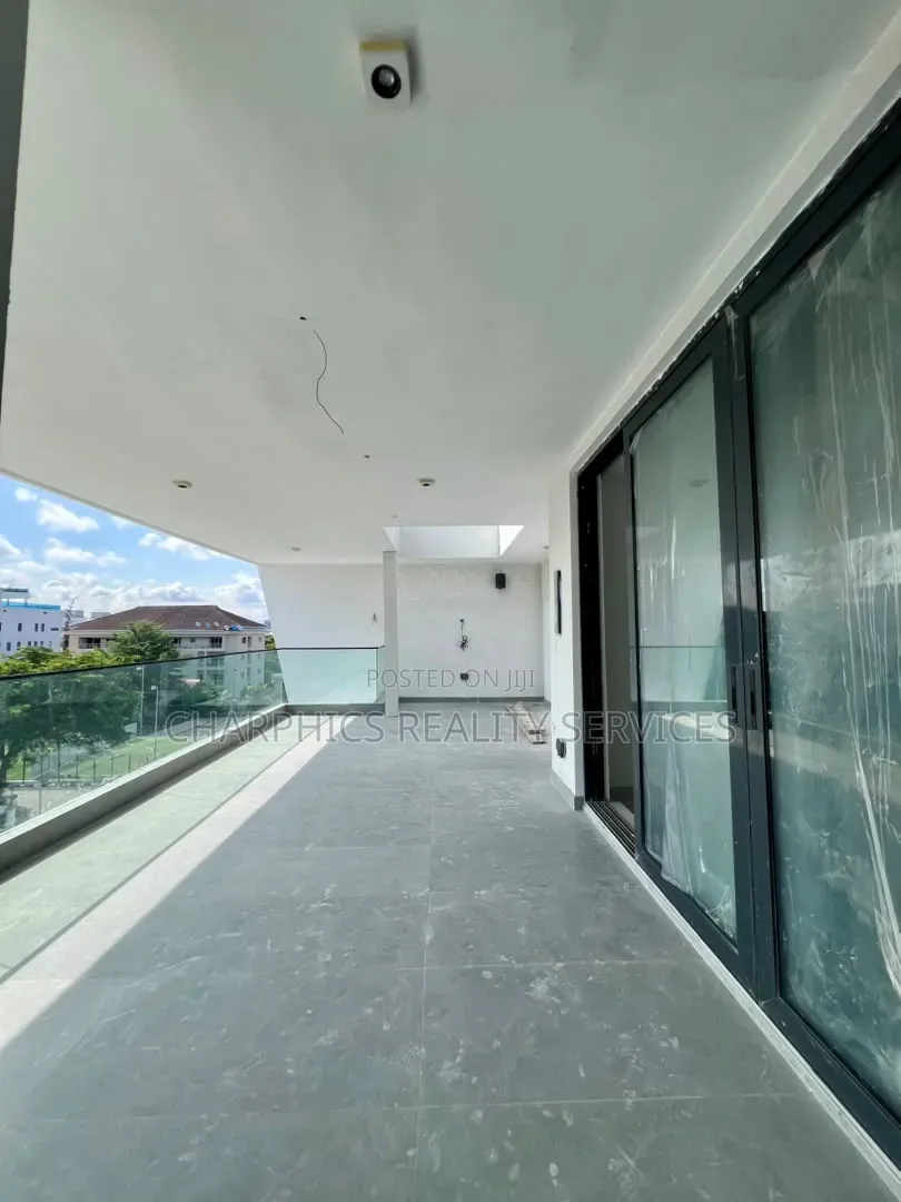 5bdrm Duplex in Old Ikoyi for sale in Old Ikoyi