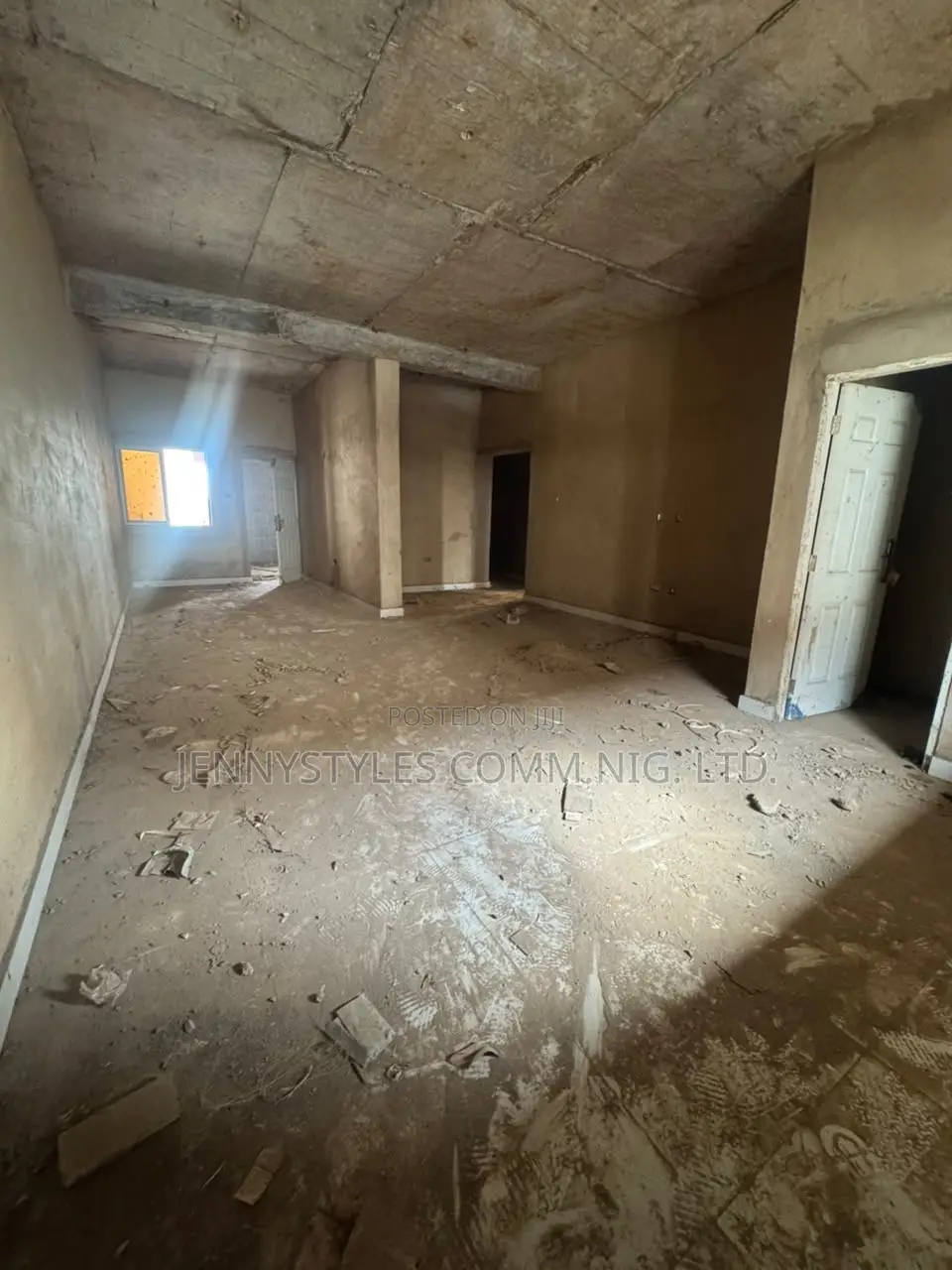 3bdrm Block of Flats in Fcda Estate, Idu Industrial for sale in Idu Industrial