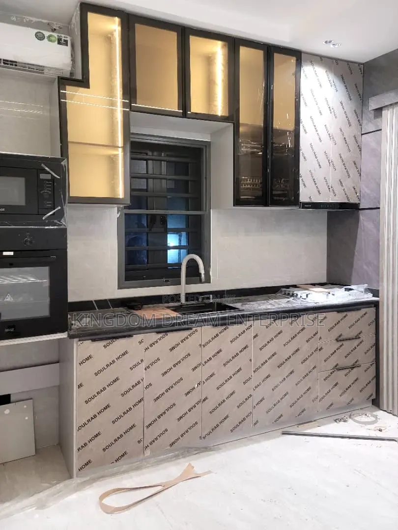 1bdrm Apartment in Lekki Phase 1 Lagos for rent in Lekki Phase 1