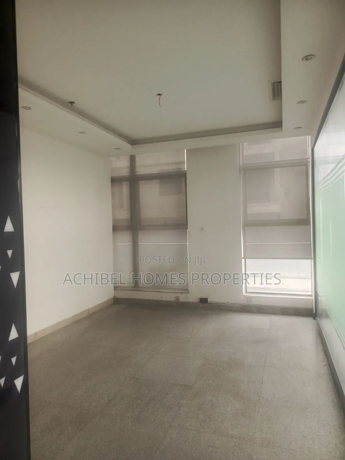 A 110 Square Meter Office Space in Lekki Phase 1 in Ikate