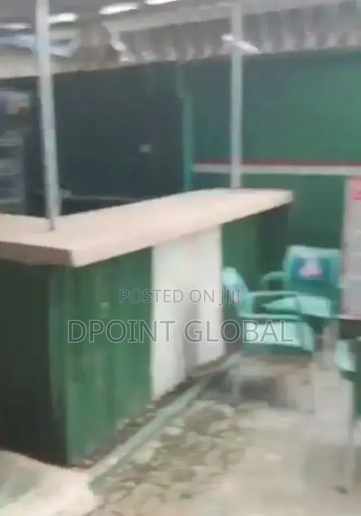 Hotel and Bars, Off Governor's Road, Ikotun in Ikotun / Ikotun/Igando