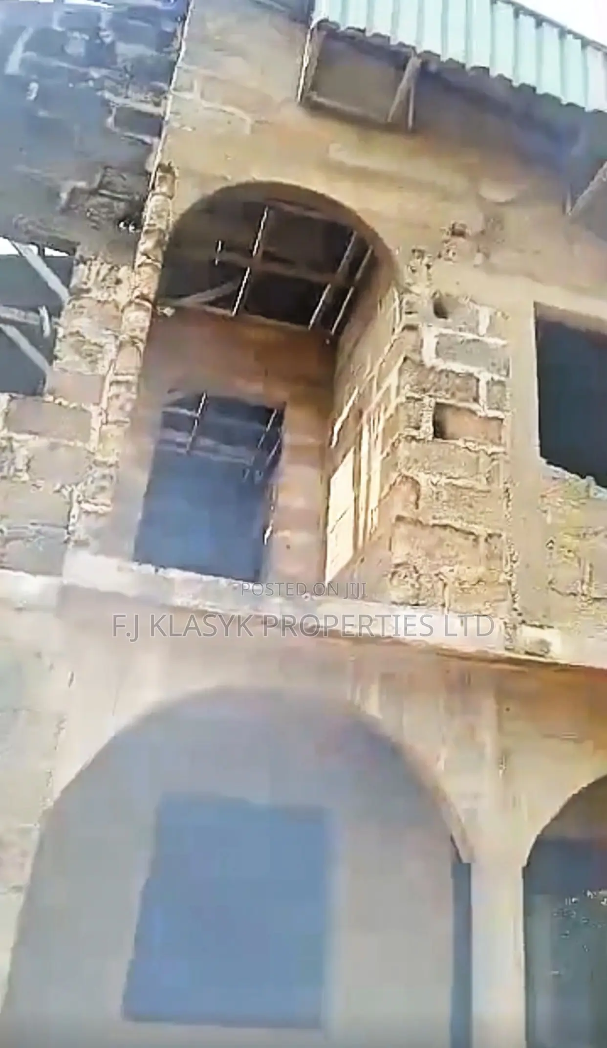 4bdrm Apartment in Benin City for sale in Benin City
