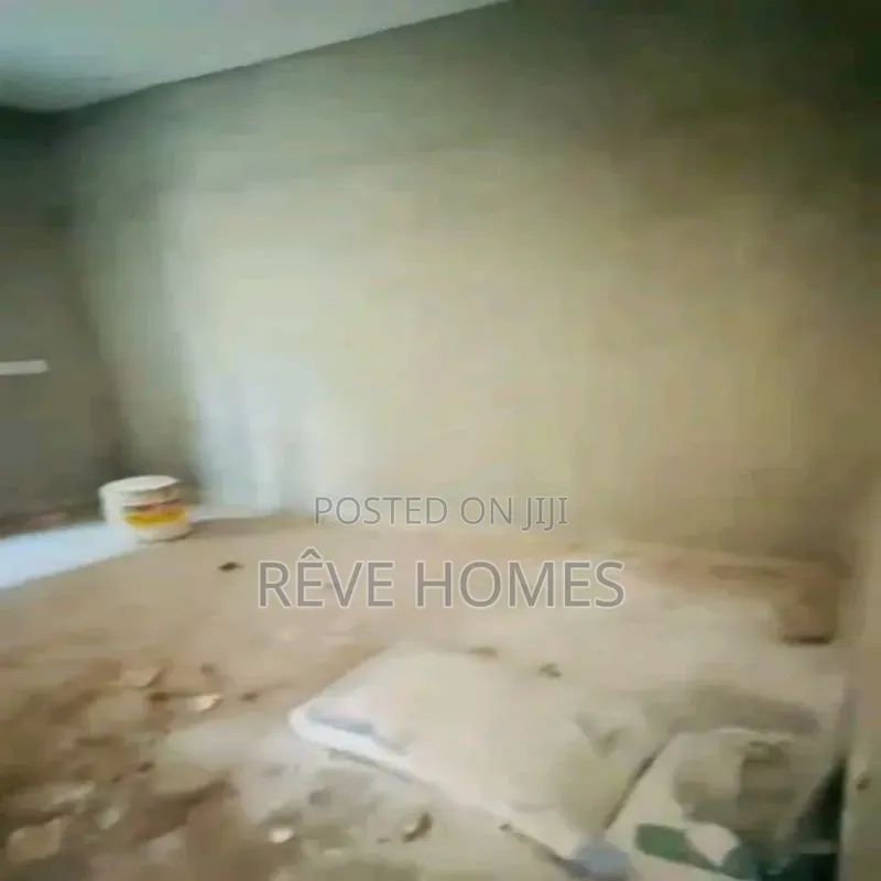Mini Flat in Lawanson for rent in Lawanson