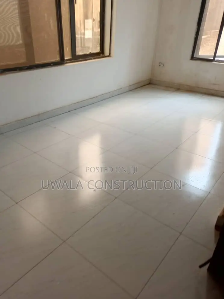 4bdrm Duplex in Life Camp for sale in Life Camp