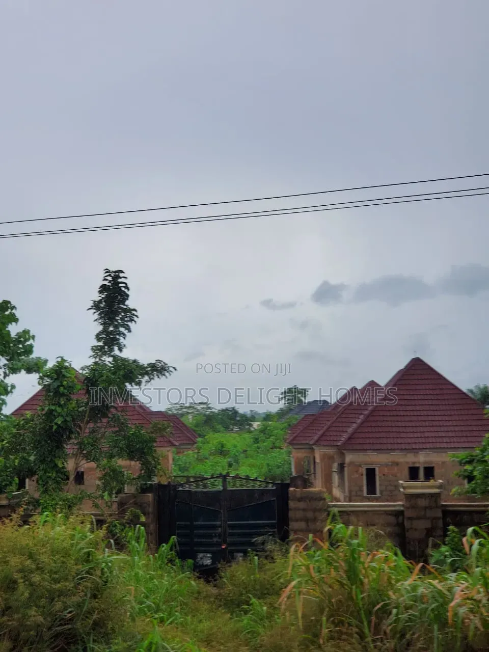 3bdrm Bungalow in Oshimili North for sale in Oshimili North
