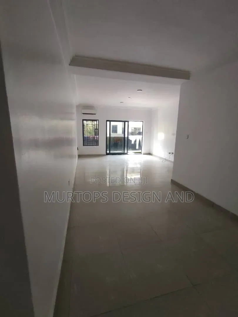 3bdrm Apartment in Megamound, Ikota for rent in Ikota