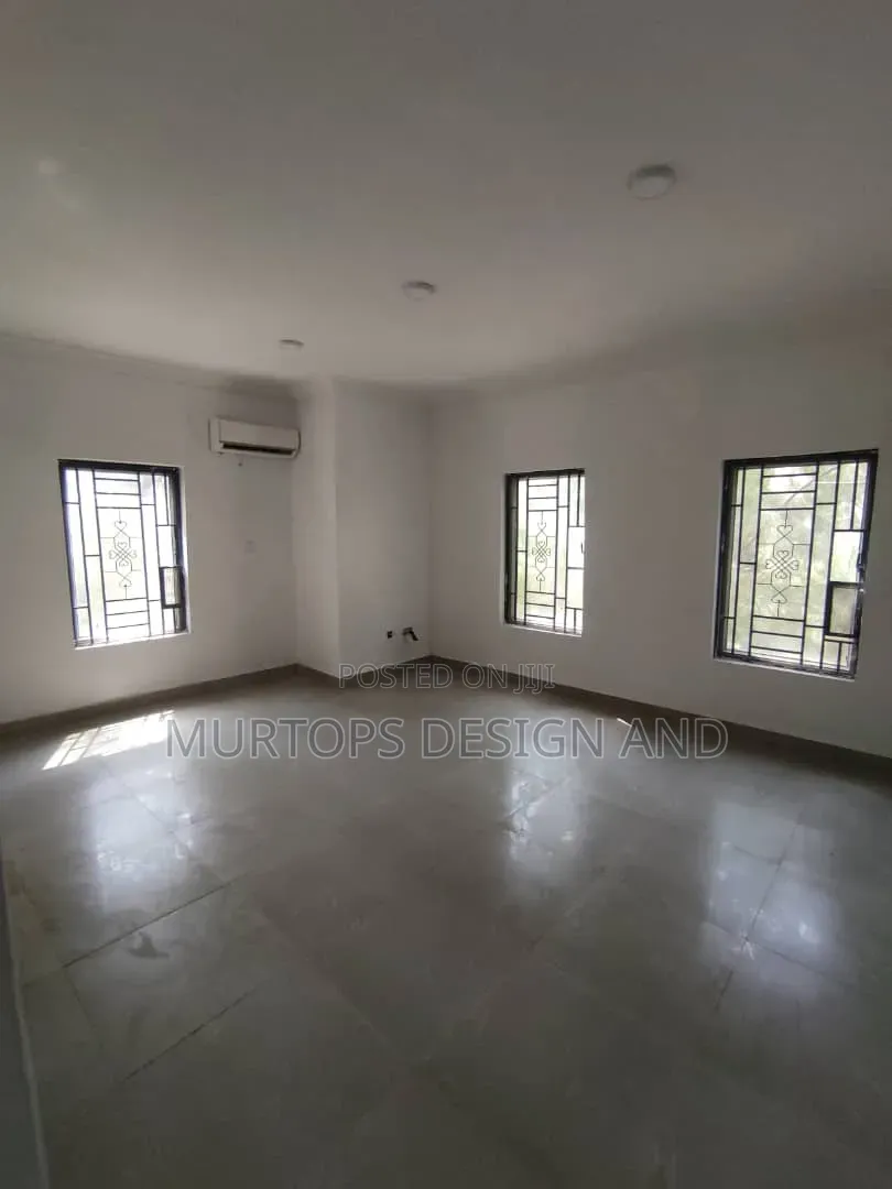 3bdrm Apartment in Megamound, Ikota for rent in Ikota