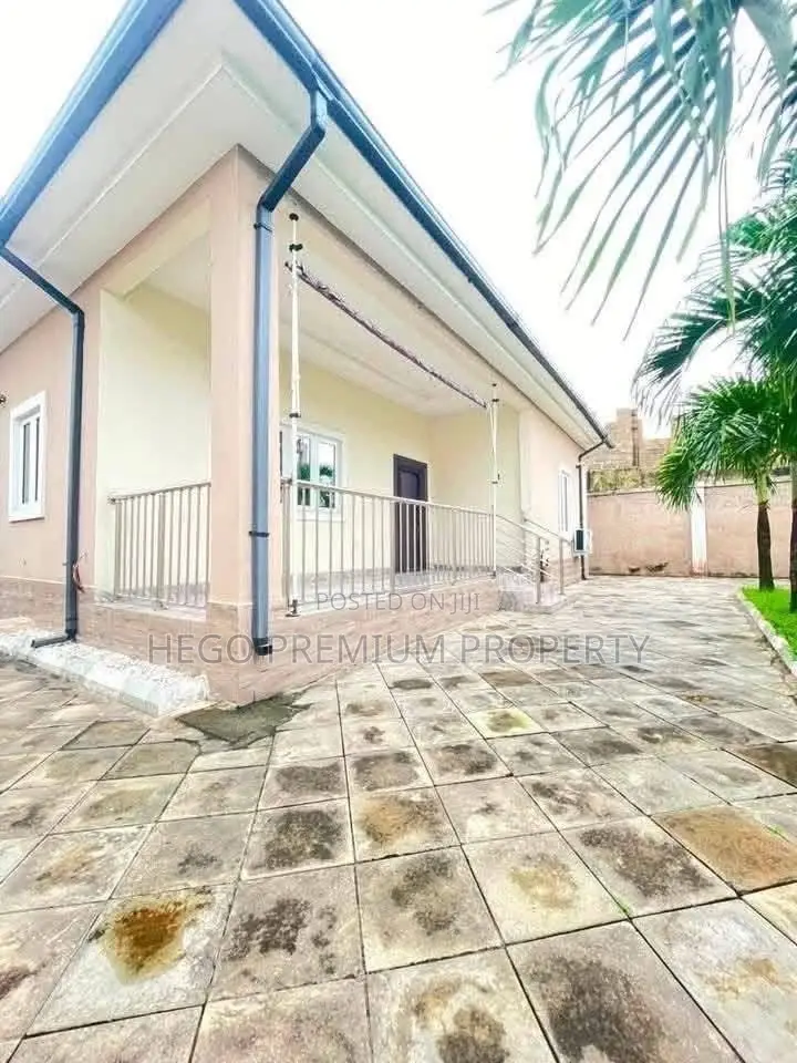 Furnished 3bdrm Bungalow in George Estate, Obio-Akpor for sale in Obio-Akpor