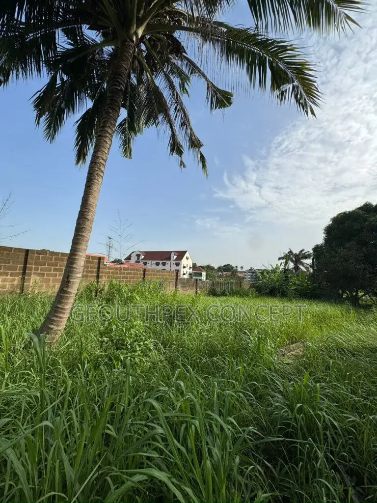 3435sqm With Demolishable Old Duplex in Agodi for Sale in Agodi