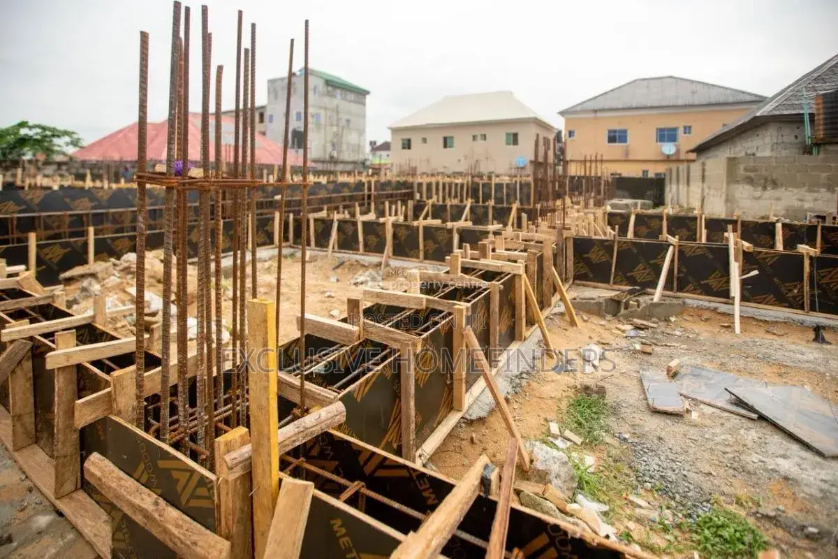 2bdrm Apartment in Echellon Apartment, Awoyaya for sale in Awoyaya