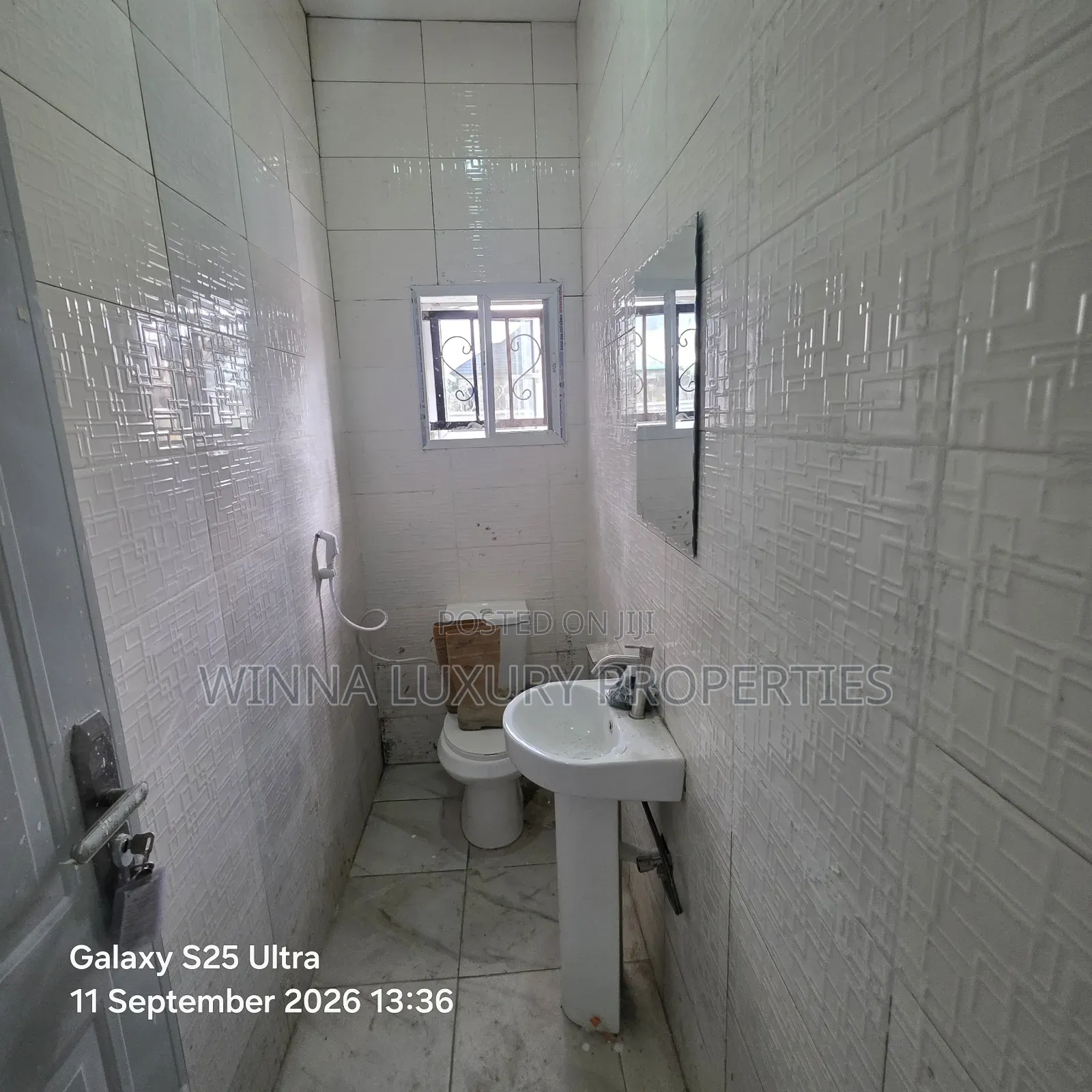 3bdrm Duplex in Directors Estate, Lugbe District for rent in Lugbe District