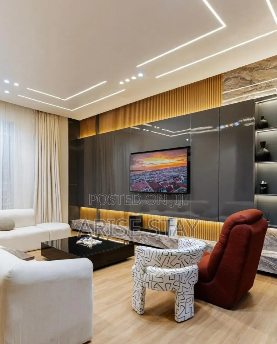 3-Bedroom Shortlet (Self-Compound) With Cinema, Ps5 Wine Bar|chevron in Chevron