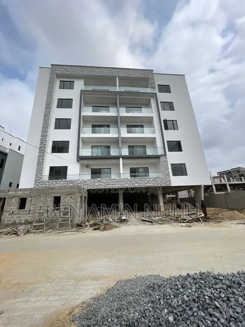 Furnished 2bdrm Apartment in Lekki Phase 1 for sale in Lekki Phase 1