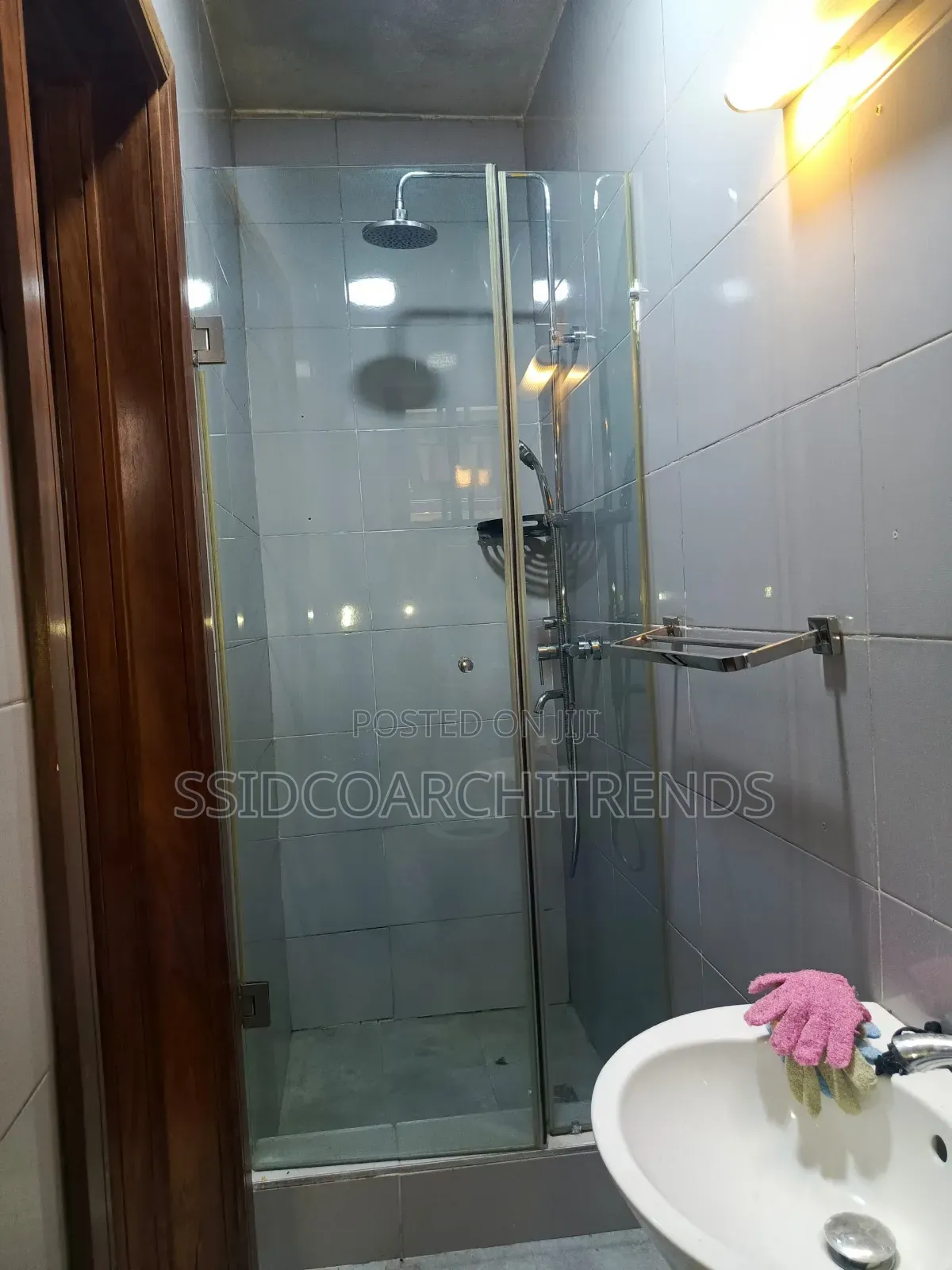 1bdrm Apartment in Lekki Phase 1, Ikate for rent in Ikate