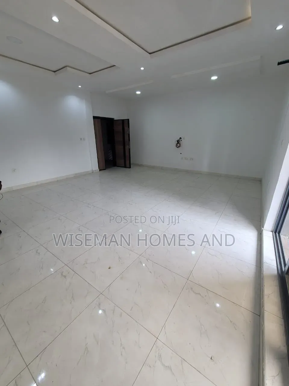 2bdrm Apartment in Lekki Phase 1 Off for rent in Lekki Phase 1