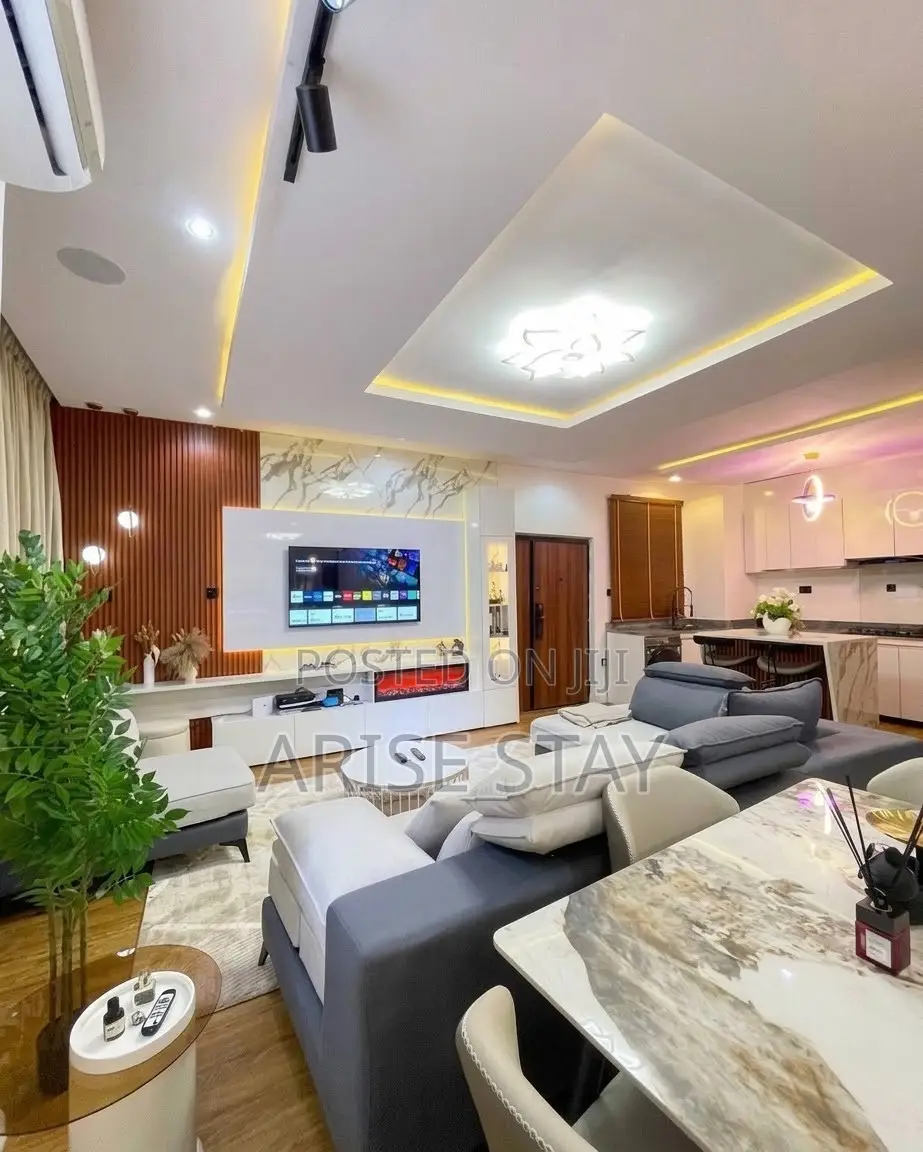 2-Bedroom Shortlet With Pool, Ps5 Snooker | Ikate Lekki in Ikate