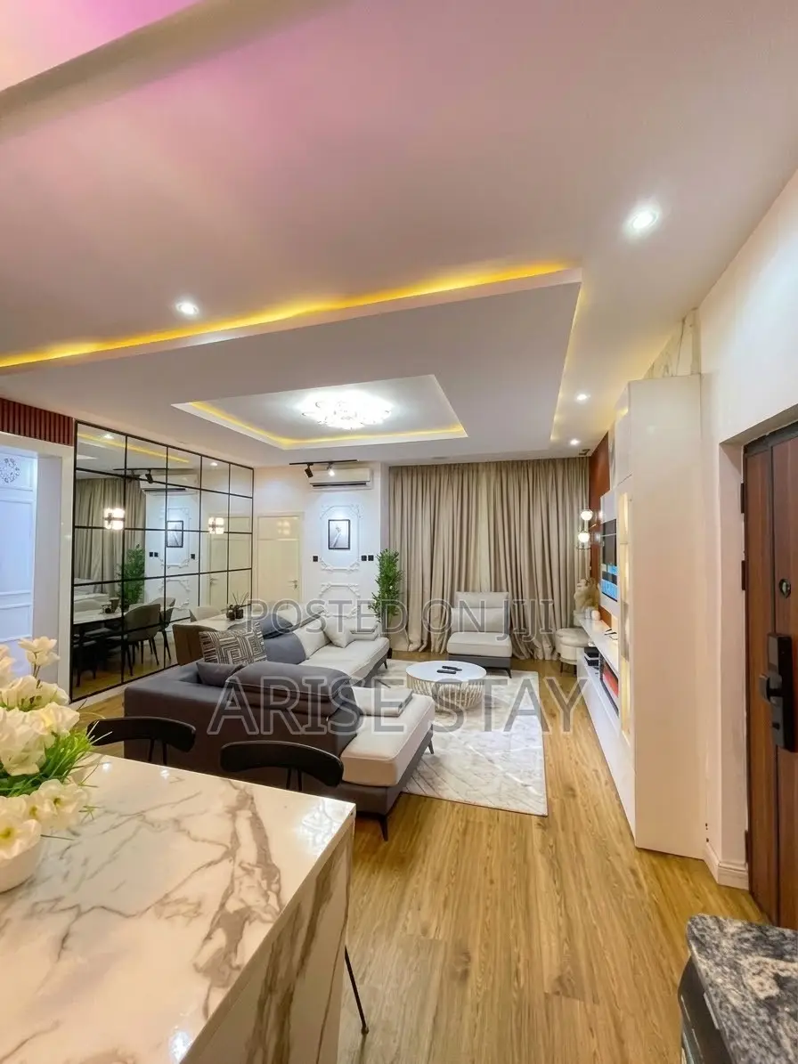 2-Bedroom Shortlet With Pool, Ps5 Snooker | Ikate Lekki in Ikate