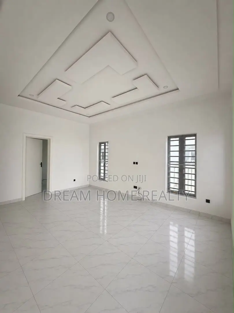 Mini Flat in Van Daniel, Ikota for rent in Ikota