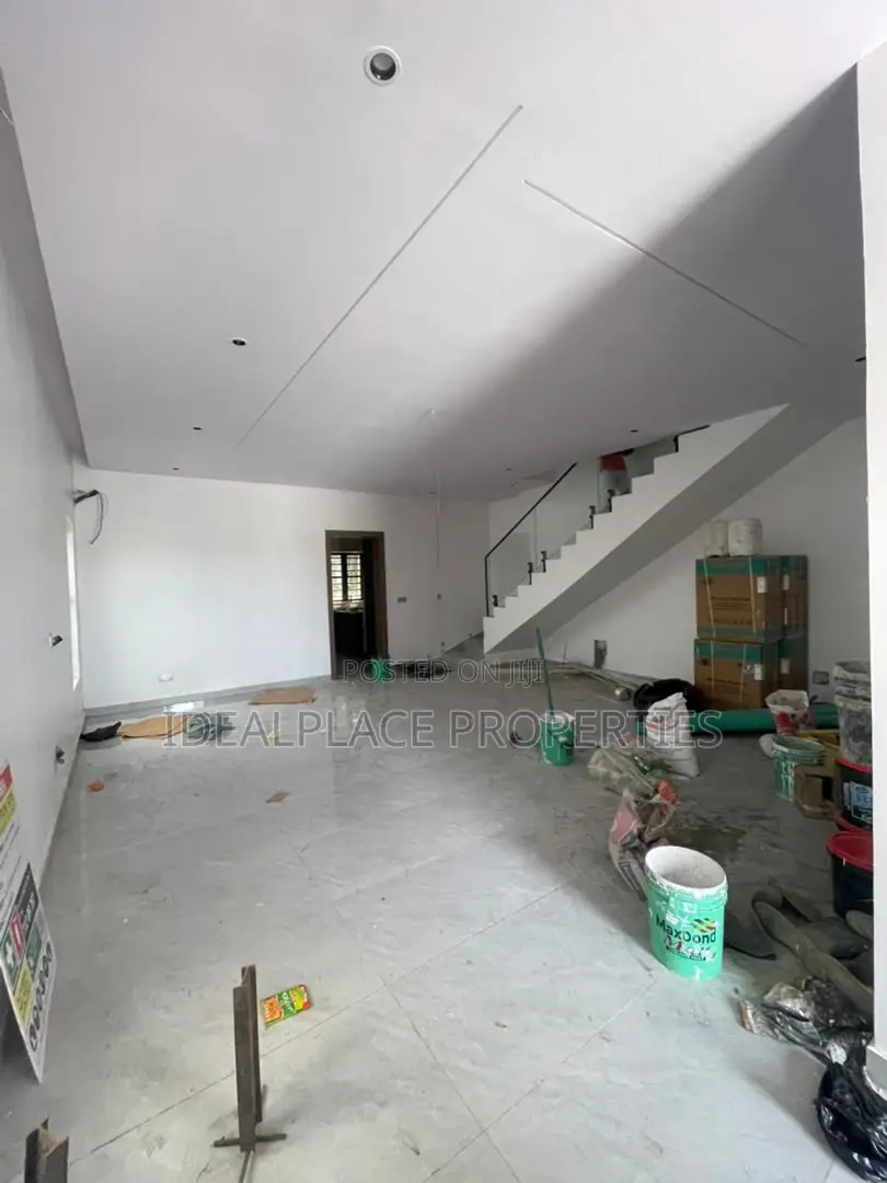 4bdrm Duplex in Ajah for sale in Ajah
