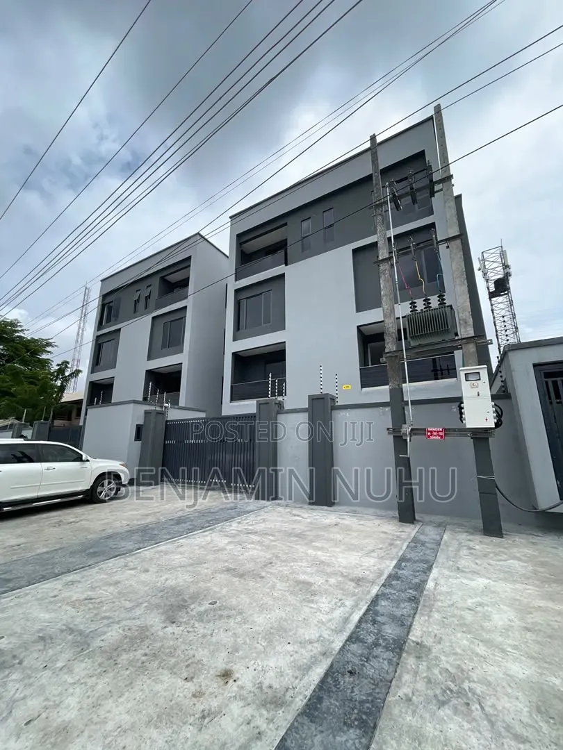 Furnished 2bdrm Apartment in Lekki Phase 1 for sale in Lekki Phase 1